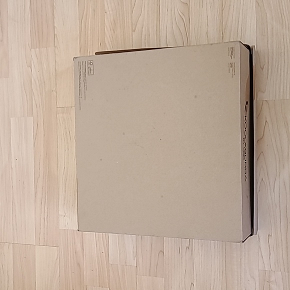 Koolaburra By Ugg Empty Shoes Box 13 1/2"×12 1/2" - Picture 4 of 5